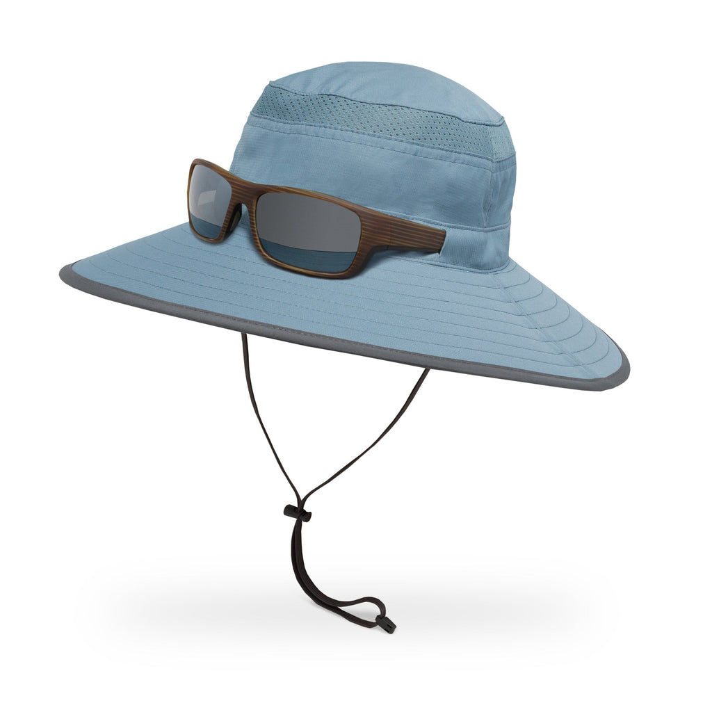 Latitude Hat C9